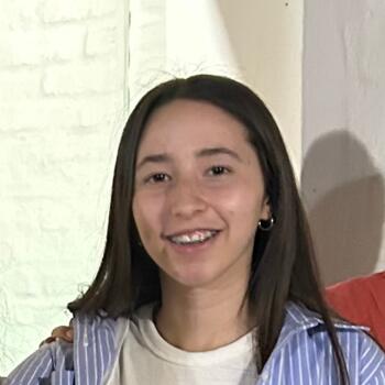 Babysitter in Montevideo: Laura