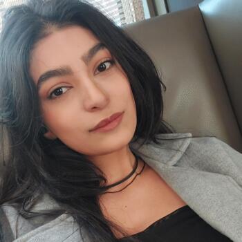 Baby-sitter in Mississauga: Bayan