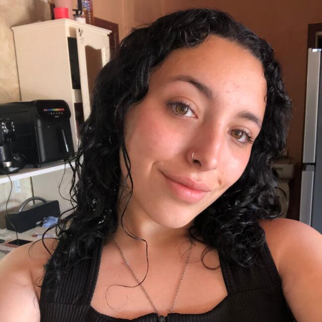 Babysitter in Tigre: Priscila