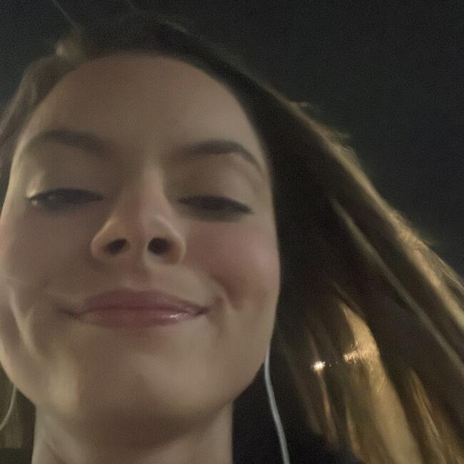 Emprego de babá em Rio de Janeiro: Livia