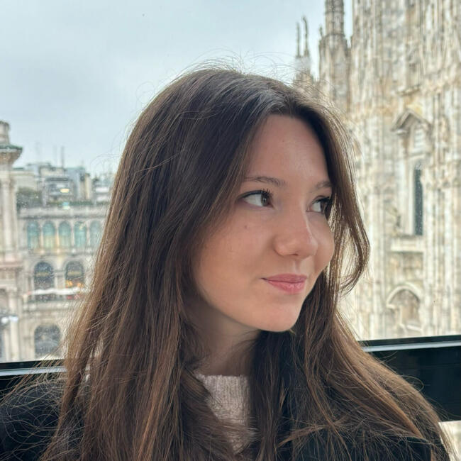 Babysitter in Marseille: Mai Ly