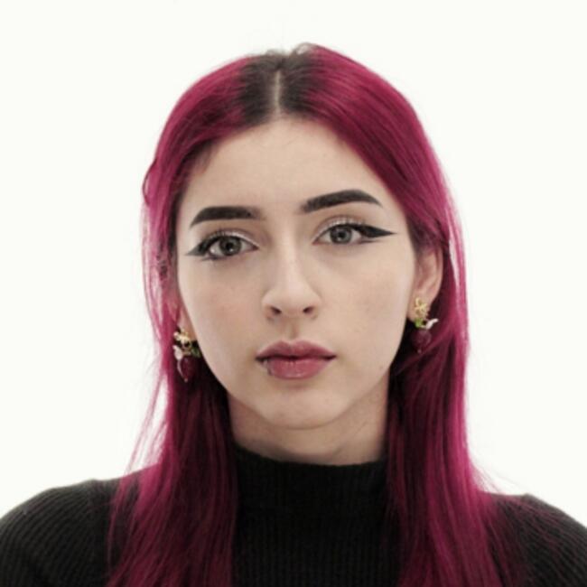 Canguro en Barcelona: Yasel EstefanÍa