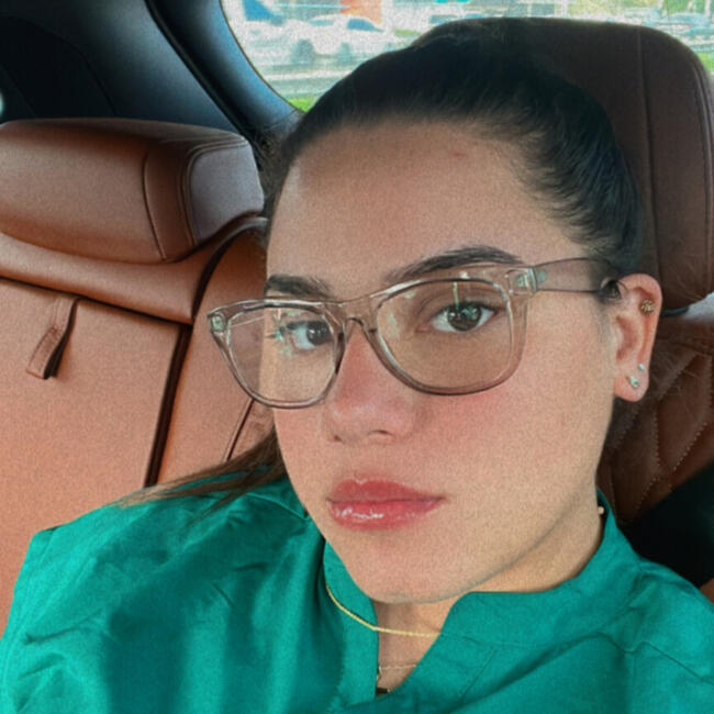 Babysitter in Valencia (Juncos): Alegna