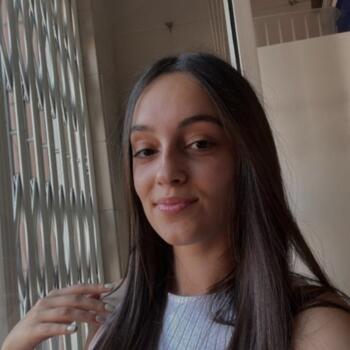 Niñera en São Tiago de Custoias: Maria