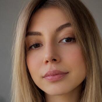 Babysitter in Belgrade: Isidora