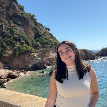 Babysitter in Rubí: Paula