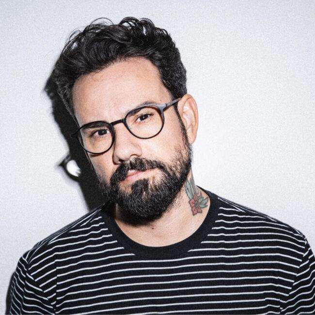 Babysitting job in Botucatu: Ricardo