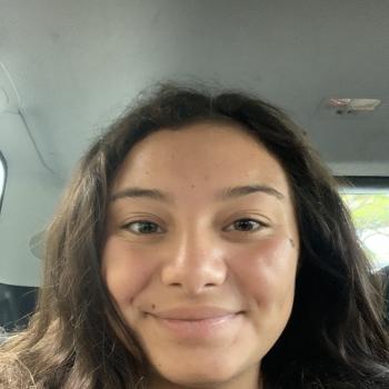 Babysitter Mililani Town: Hi'ilani