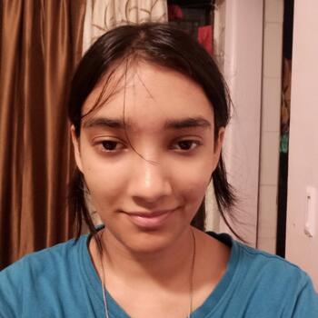 Babysitter in Mumbai: Kritika