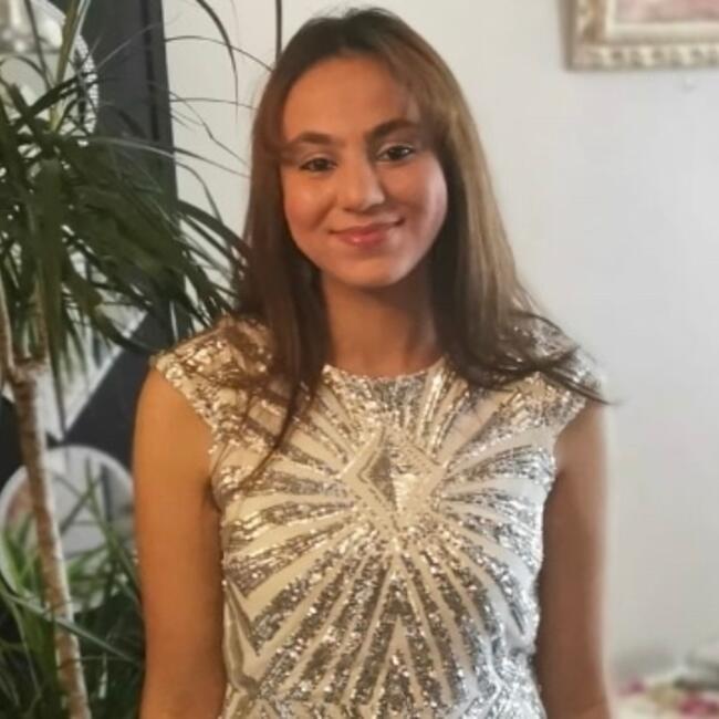 Babysitter in Anderlecht: Yasmina