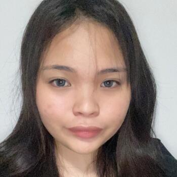 位于Singapore Island的临时保姆: Lia