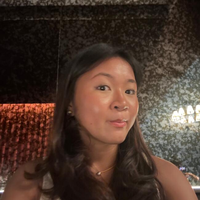 Babysitter in Singapore Island: Pauline