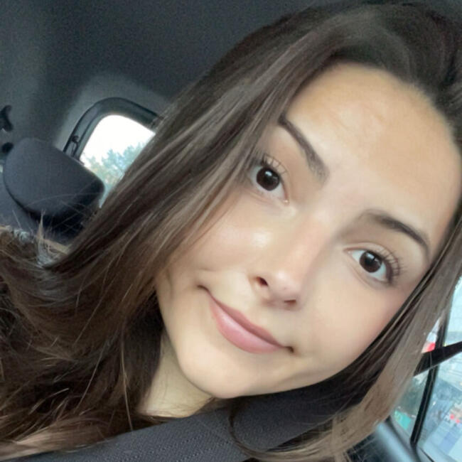 Babysitter in Stockholm: Alba