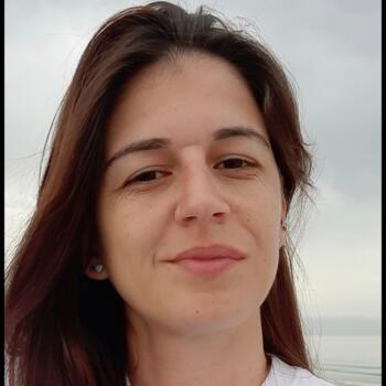 Babysitter in Odemira: Eliana