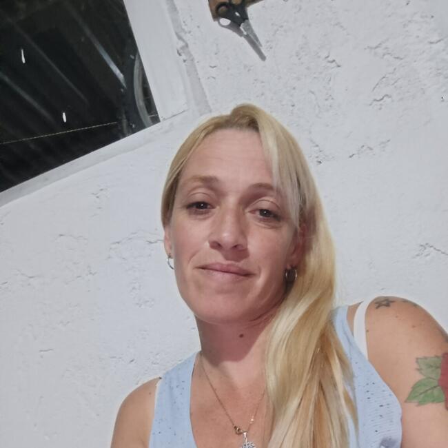 Niñera en Atlántida: Maira