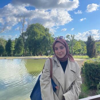 Babysitter Üsküdar: Zeynep