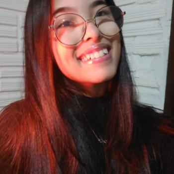 Babysitter in Canoas: Gloria