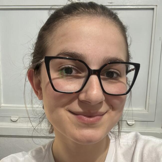Babysitter in Lajeado: FRANCIELI MICHELINI