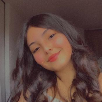 Babysitter in Lille: Hajar