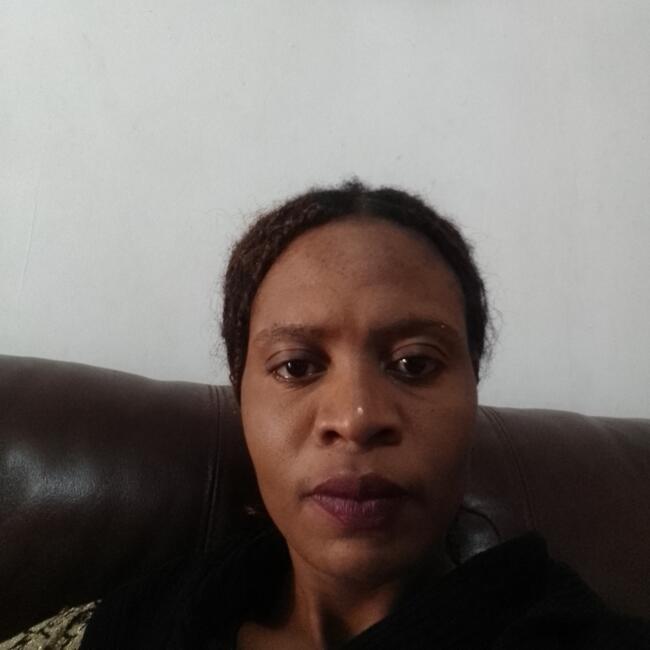 Babysitter in Germiston: Hazel