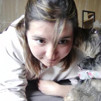 Babysitter in Villarrica: Mariana Ávila