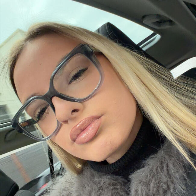 Babysitter in Rouen: Margot