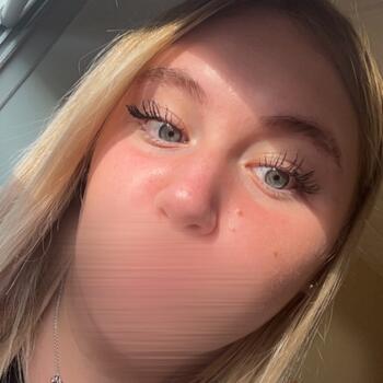 Babysitter in Compiègne: Léane