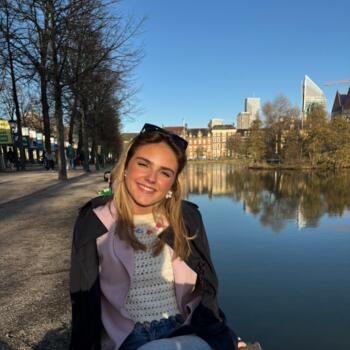 Oppas in Den Haag: Roselyn