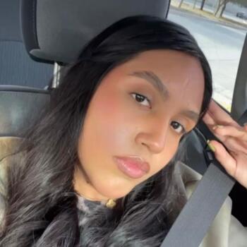 Babysitter in Lerdo: Nubia