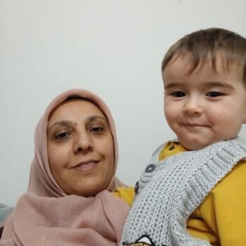 Babysitter in Izmir: Yıldız
