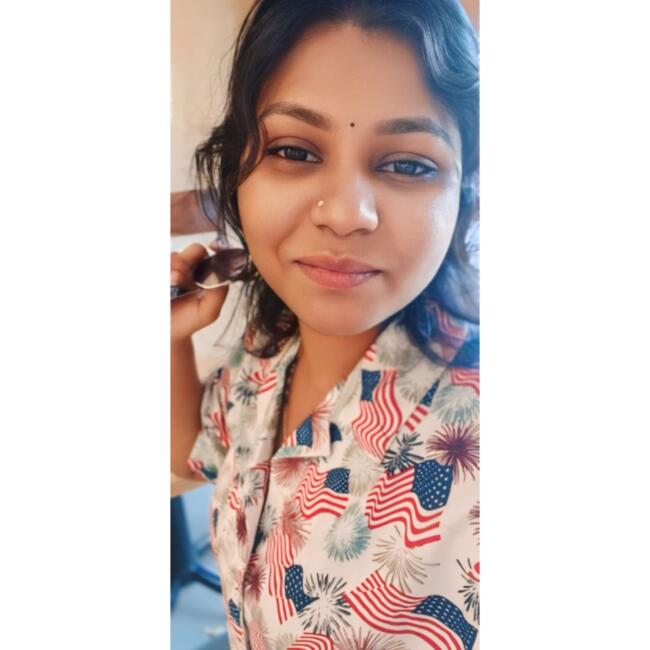 Babysitter in Mumbai: Sejal
