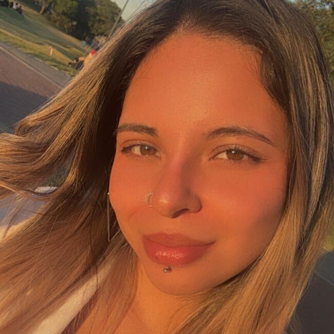 Babysitter in Buenos Aires: Esmeralda