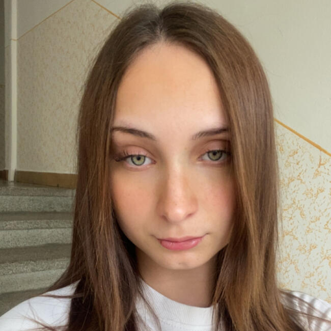 Babysitter in Ostrava: Sára