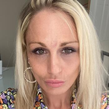 Babysitting job in Pontypridd: babysitting job Kayla