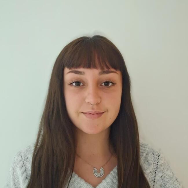 Canguro en Cúllar-Vega: Laura López