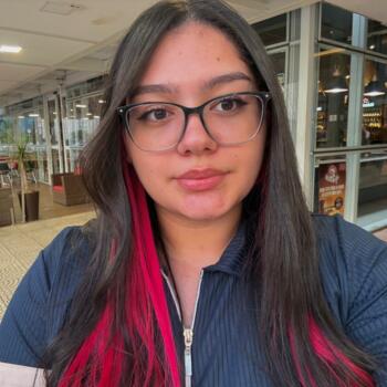 Emprego de babá em Mogi das Cruzes: emprego de babá Larissa