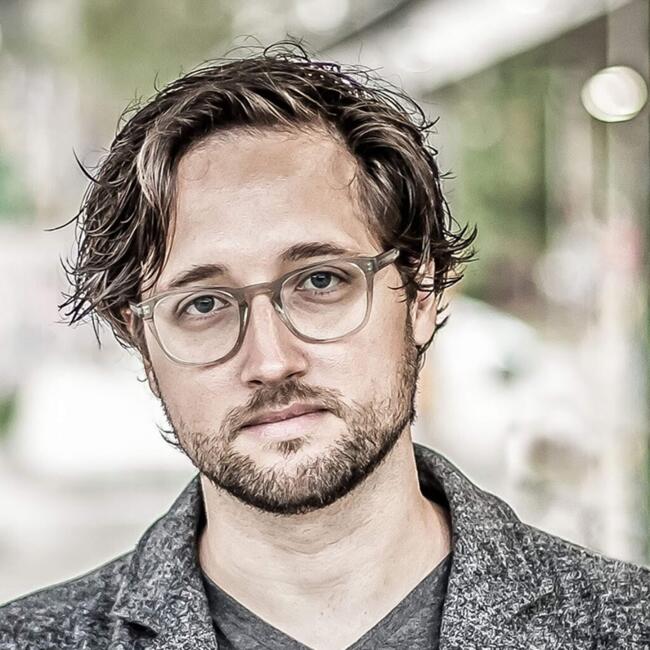 Emprego de babá em Florianópolis: Jesuan