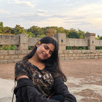 बेबीसिटर बंगलौर: Sneha