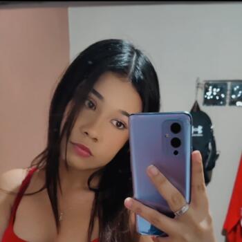 Babysitter in Amarateca: Mariann