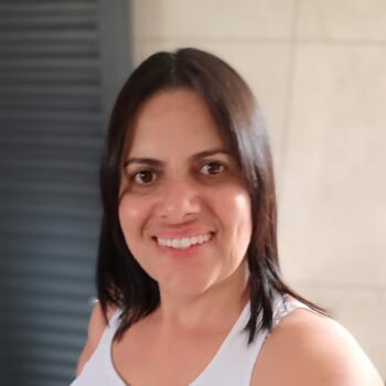 Babysitter Jundiaí: Sandra