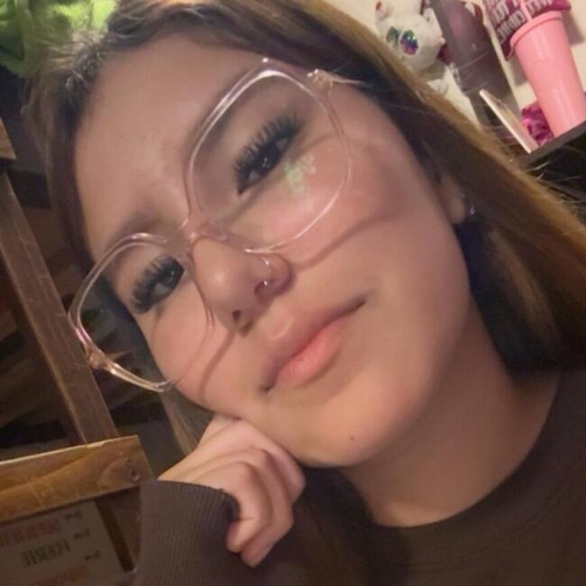 Babysitter in Barva: Alexandra