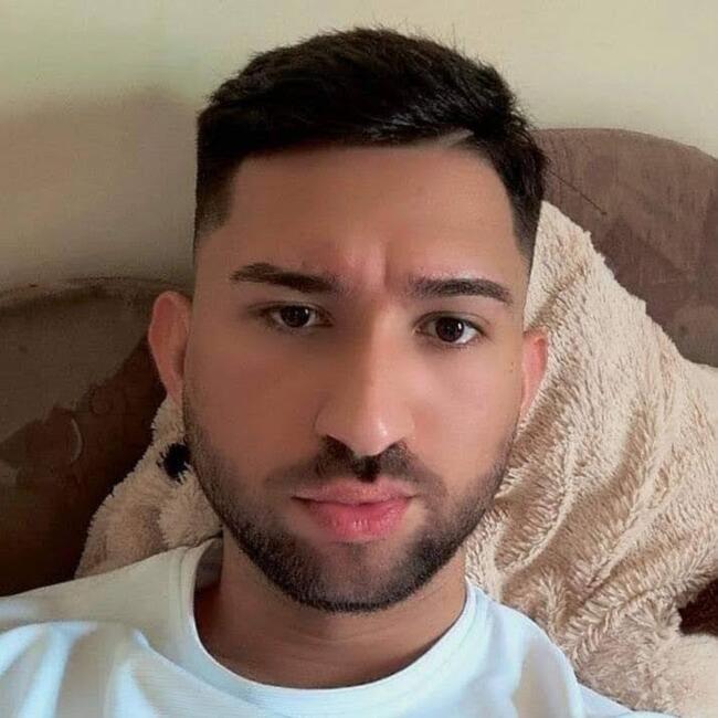 Bébiszitter Abádszalók területén: Márkó