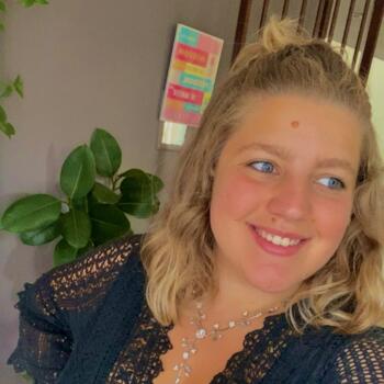 Babysitter in Saint-André-de-Seignanx: Romane