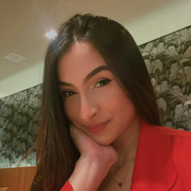 Babysitter in Guarujá: Kelly