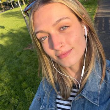Babysitter in Dublin: Hannah