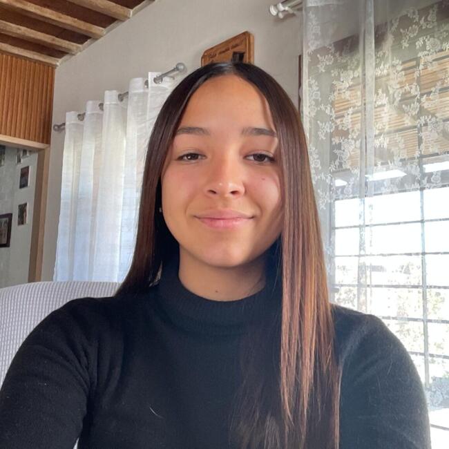 Babysitter in Ciudad de la Costa: Yamila