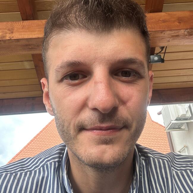 Babysitting job in Cluj-Napoca: Sergiu Cristian