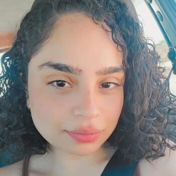 Babá em Vespasiano: Natália