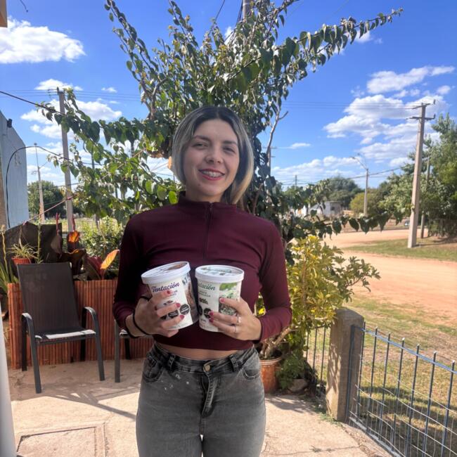 Babysitter in Montevideo: Analía