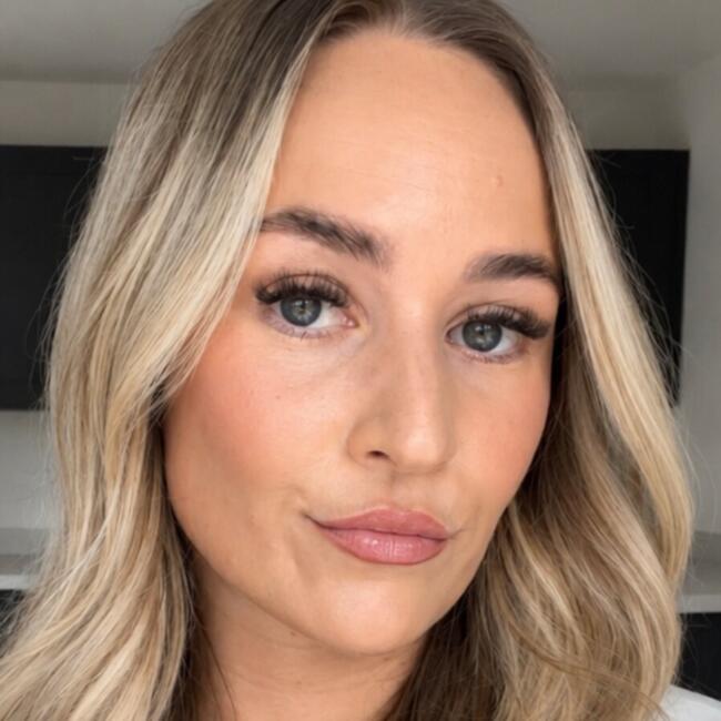 Babysitter in Perth: Lauren